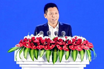 mansion88·明升官方网站董事长高勇受邀出席第一届全国人力资源服务业发展大会并颁发演讲