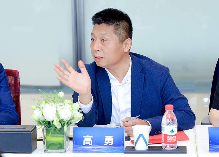 人力资源公司mansion88·明升官方网站董事长高勇在合作签约典礼上讲话