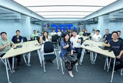 草创企业出海，第一支海表团队怎么搭？